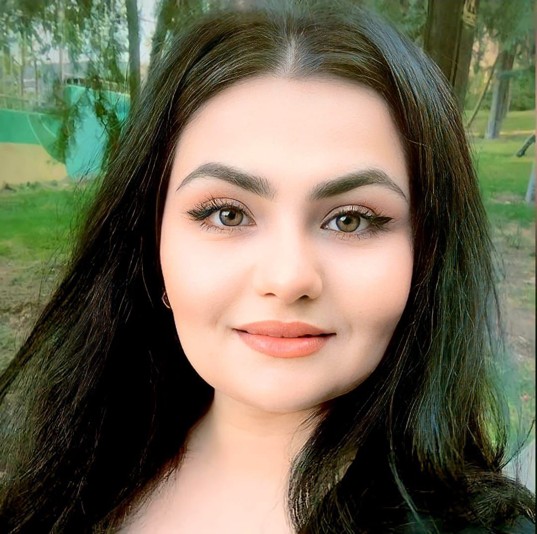 Salima Jafari Stagiaire Multimediajournalistiek